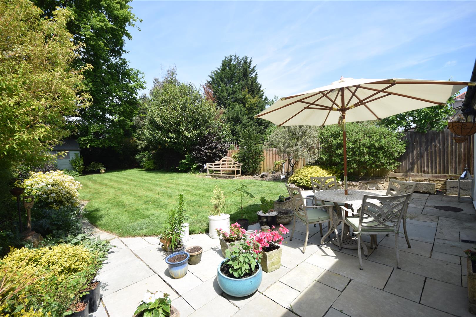 Houses for Sale in Ashtead Cairds Estate Agents